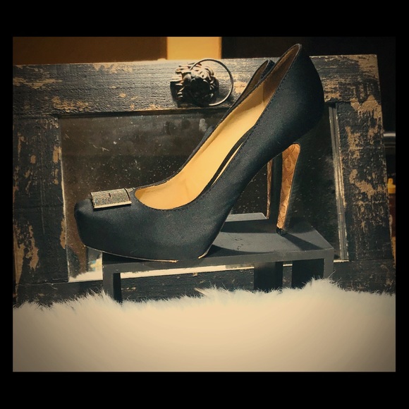 L.A.M.B. Shoes - ❗️FINAL SALE ❗️L.A.M.B.